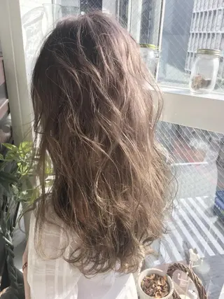 ロング カラー ヘアアレンジ エクステの神様 ▫️原島ユウヤ▫️のヘアスタイル