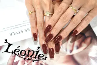 ネイル Leonie やまざきのネイルデザイン