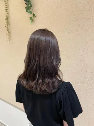 ミディアム カラー シャドールーツ美容師 篠原康太のヘアスタイル