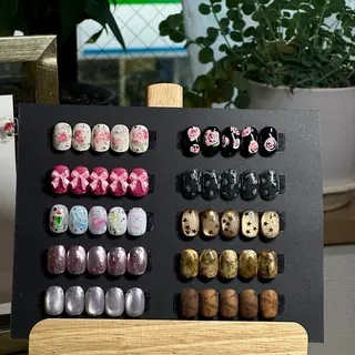 ネイル Eym.所属・Eym. nailのネイルデザイン