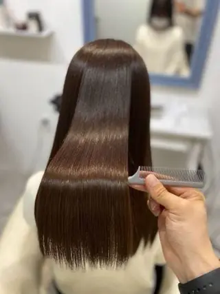 ロング 透明感カラー🫧縮毛 矯正🪽izumiのヘアスタイル
