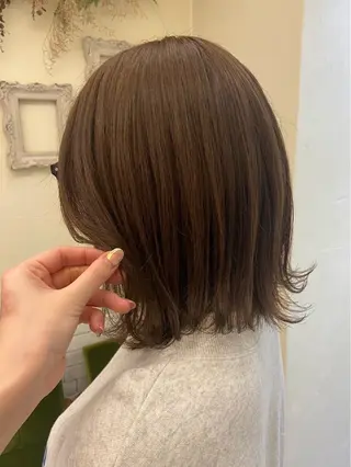 カラー 🧸秋田 百菜🧸のヘアスタイル
