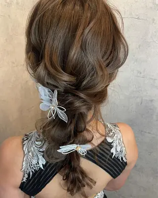 ロング ヘアアレンジ 【カメレオン】 上村 祥子のヘアスタイル