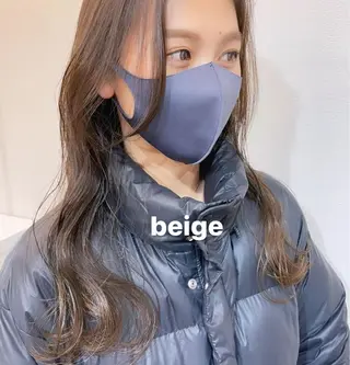 ロング カラー レイヤー　べージュ 白石研太のヘアスタイル