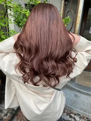 ロング カラー ヘアアレンジ tre/e'所属・橋本 昇平のヘアスタイル