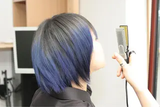 ショート カラー じょん 。のヘアスタイル