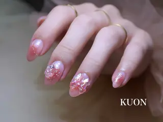 ネイル KUON 本町阿波座のネイルデザイン