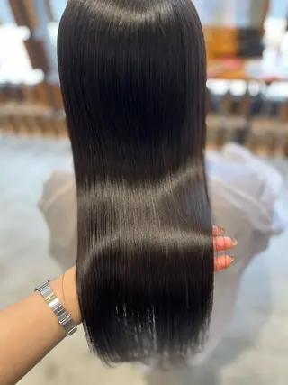 ロング lolonois池田 /レイヤー/郷田遥のヘアスタイル