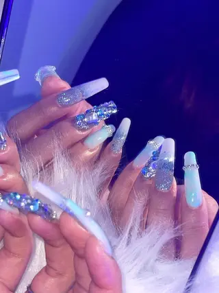 ネイル Nail salon BiBi所属・BiBi Nanakaのネイルデザイン