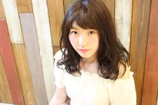 ミディアム パーマ カラー スタイル 相模大野のヘアスタイル