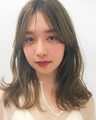 ミディアム カラー SHINYA シンヤヘアーズのヘアスタイル