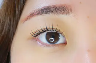 マツエク・マツパ private salon　Emer所属・Emer よしかわの眉毛・アイブロウイメージ