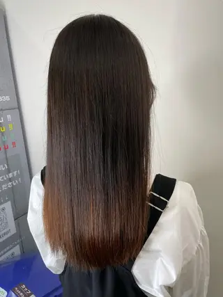 ロング 川畑 大地/波巻きパーマのヘアスタイル