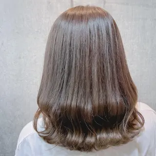 ミディアム カラー 暗髪/艶髪/Ono .のヘアスタイル