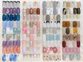 ネイル RicottEYELASH&NAIL所属・下城 葵のネイルデザイン