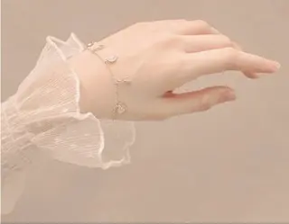 ネイル Yudia🦋 azuのネイルデザイン