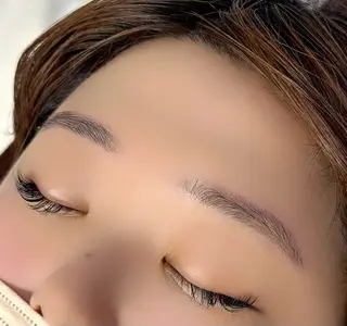 アイブロウ 韓国式まつ毛×眉毛専門店 WHITE LASH所属・槇山 唯の眉毛・アイブロウイメージ
