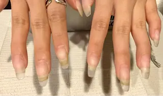 ネイル M nail salon所属・Mnailsalon フィルイン対応サロンのネイルデザイン
