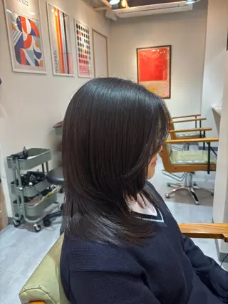ミディアム lou  by  revo所属・カット無料❗️🫧 由姫🫧のヘアスタイル
