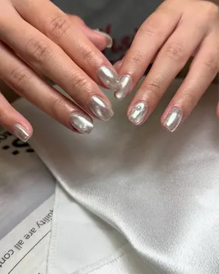 ネイル nail room 5890  noaのネイルデザイン