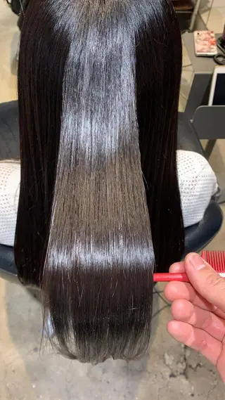 ロング パーマ 🌈艶髪/髪質改善 新宿itouのヘアスタイル