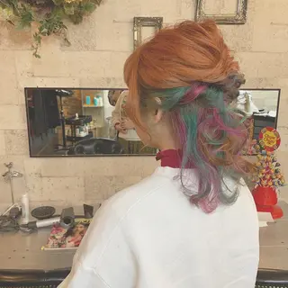 ミディアム インナーカラー/天神 ブリーチ/吉田のヘアスタイル