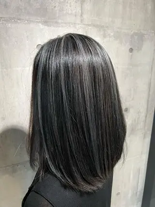 ミディアム カラー mimiiy梅田 中崎町ハイトーンのヘアスタイル