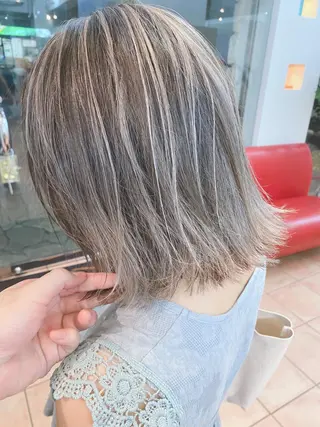 ミディアム カラー特化 横川　翔希のヘアスタイル