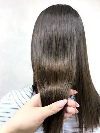 セミロング 池田 華怜のヘアスタイル
