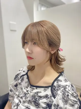 ミディアム YUZU🎀顔まわり ×レイヤー×髪質改善のヘアスタイル