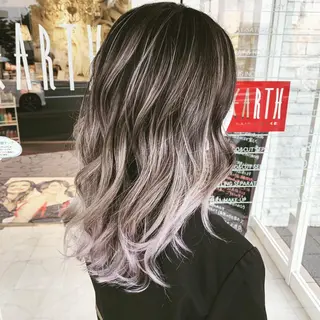 ミディアム カラー 宍戸 海斗のヘアスタイル