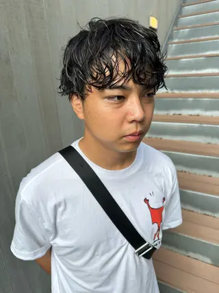 パーマ メンズ 艶カラー/縮毛矯正/ ブリーチカラー/みなのヘアスタイル