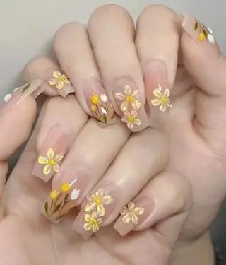 ネイル AngelChris ビューティーサロンのネイルデザイン