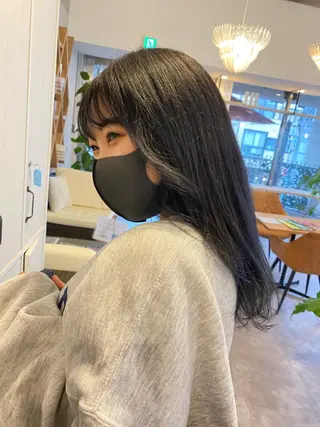 ミディアム ELLE&SALLY 石野のヘアスタイル