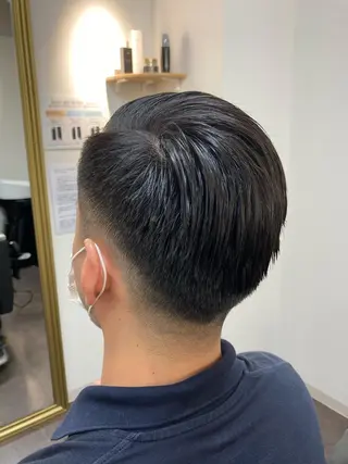 ショート 染谷 周のヘアスタイル
