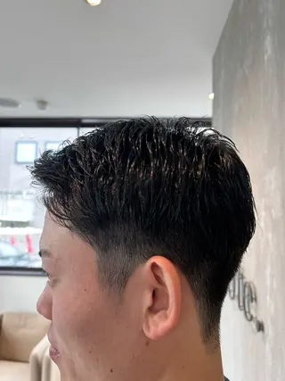 メンズ tote. 成瀬晃のヘアスタイル