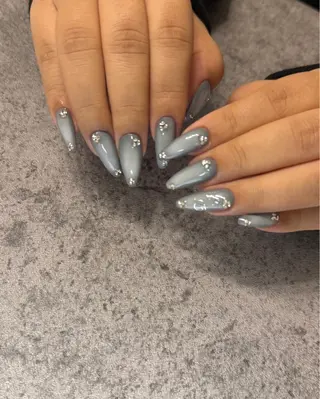 ネイル m-nail所属・m-nail 🌙minamiのネイルデザイン
