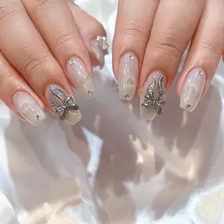 ネイル classic 新横浜所属・山田 暉のネイルデザイン