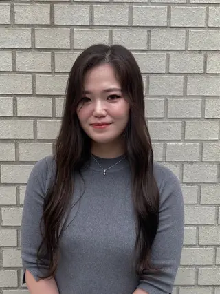 ロング カラー FERIA梅田 hana💫のヘアスタイル