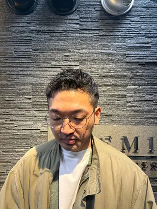 ショート メンズ ヒロ銀座　プレミアムバーバー目黒店所属・ほり たつみのヘアスタイル