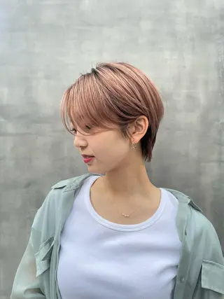 ショート ナリタ ミユウのヘアスタイル