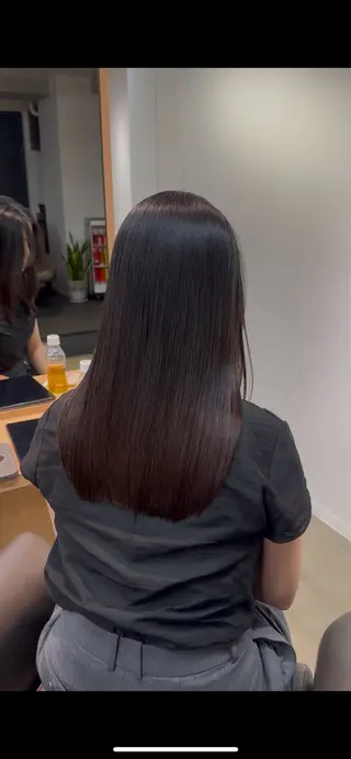 ロング EVOKE TOKYO所属・EVOKE みなもこのヘアスタイル