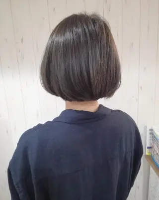 ショート カラー 西川 敏夫のヘアスタイル