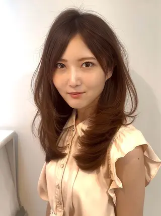 セミロング レイヤーカット/ 鐙大斗アブミヒロトのヘアスタイル