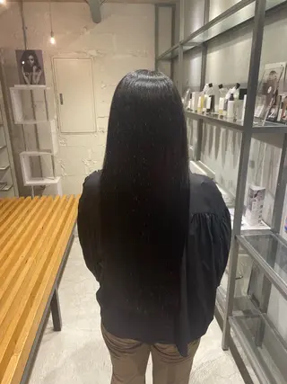 ロング LUNTY NAMBA  難波駅前店所属・🇨🇳ハイトーン ワンホン🇰🇷ななのヘアスタイル