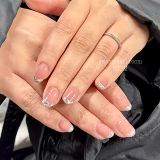 ネイル BY / Mのネイルデザイン