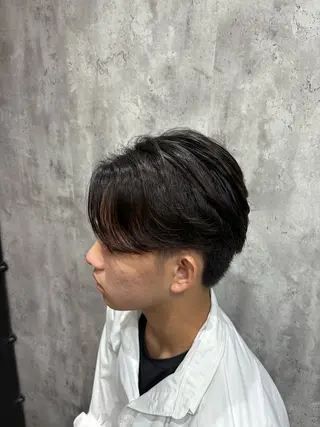 ショート パーマ メンズ カルマ・ニュアンス パーマ　須田龍世のヘアスタイル