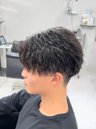 ショート パーマ ヘアアレンジ メンズ 飛田 楓信のヘアスタイル