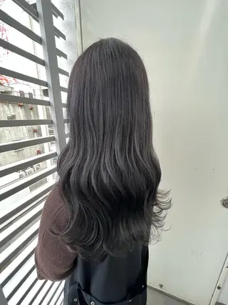 ロング カラー 韓国🇰🇷レイヤー 映える顔周り🩷のヘアスタイル