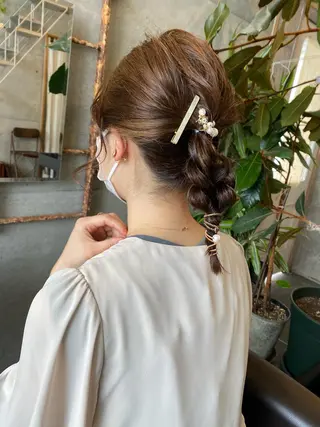 ミディアム カラー パーマ ヘアアレンジ メンズ キッズ ネイル マツエク・マツパ モリモト サナのヘアスタイル